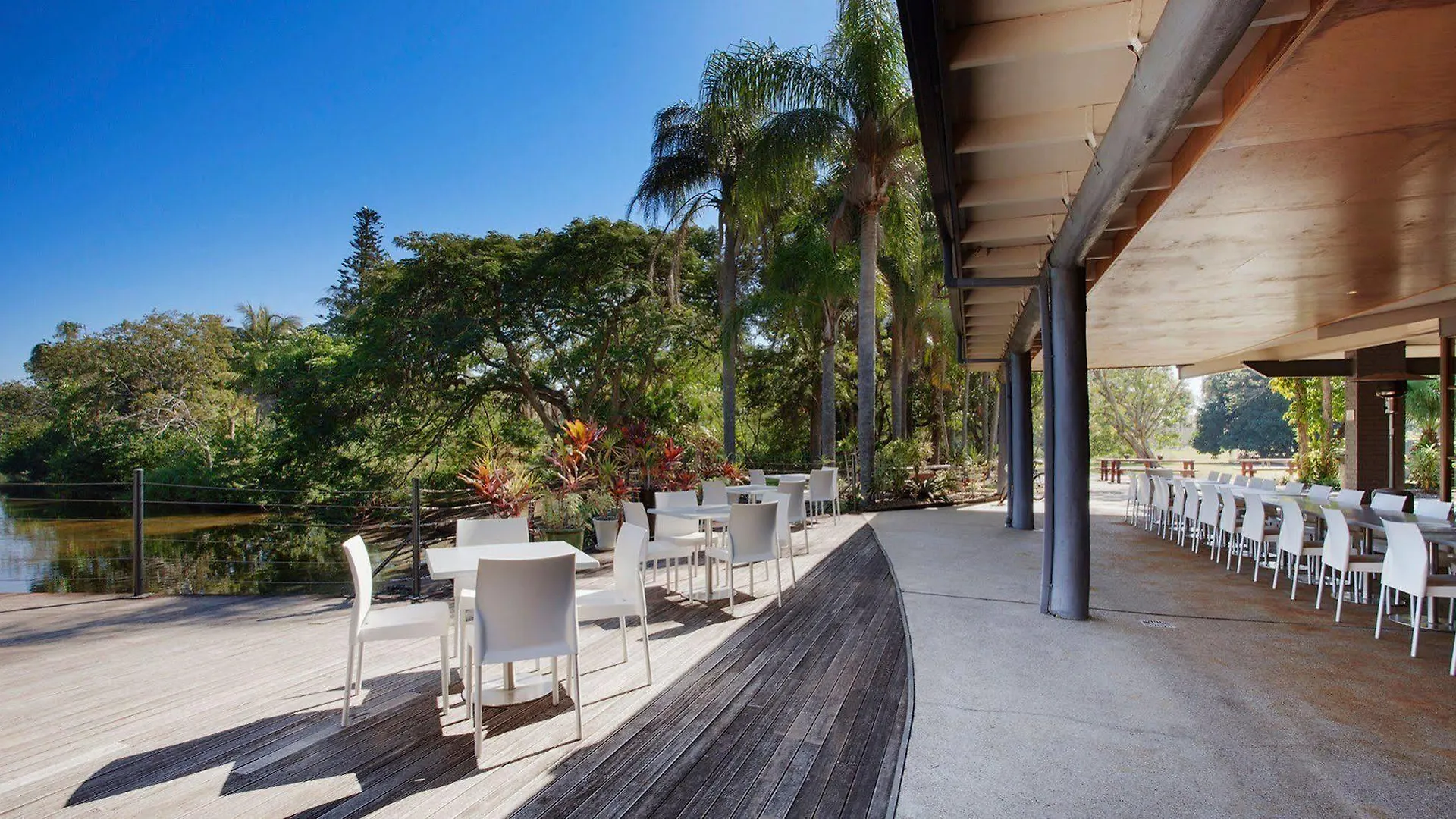 ***  Kondari Hotel Hervey Bay Australia