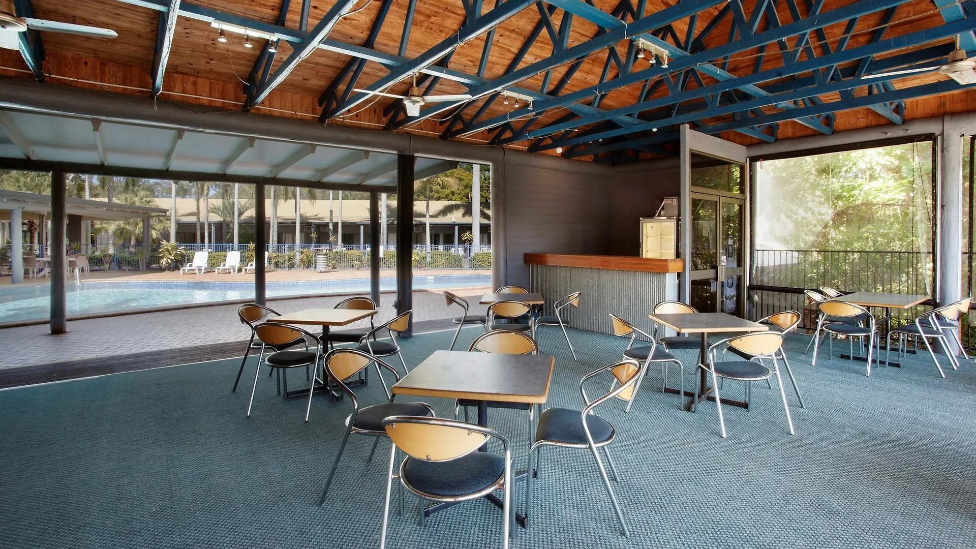 Kondari Hotel Hervey Bay 3*,